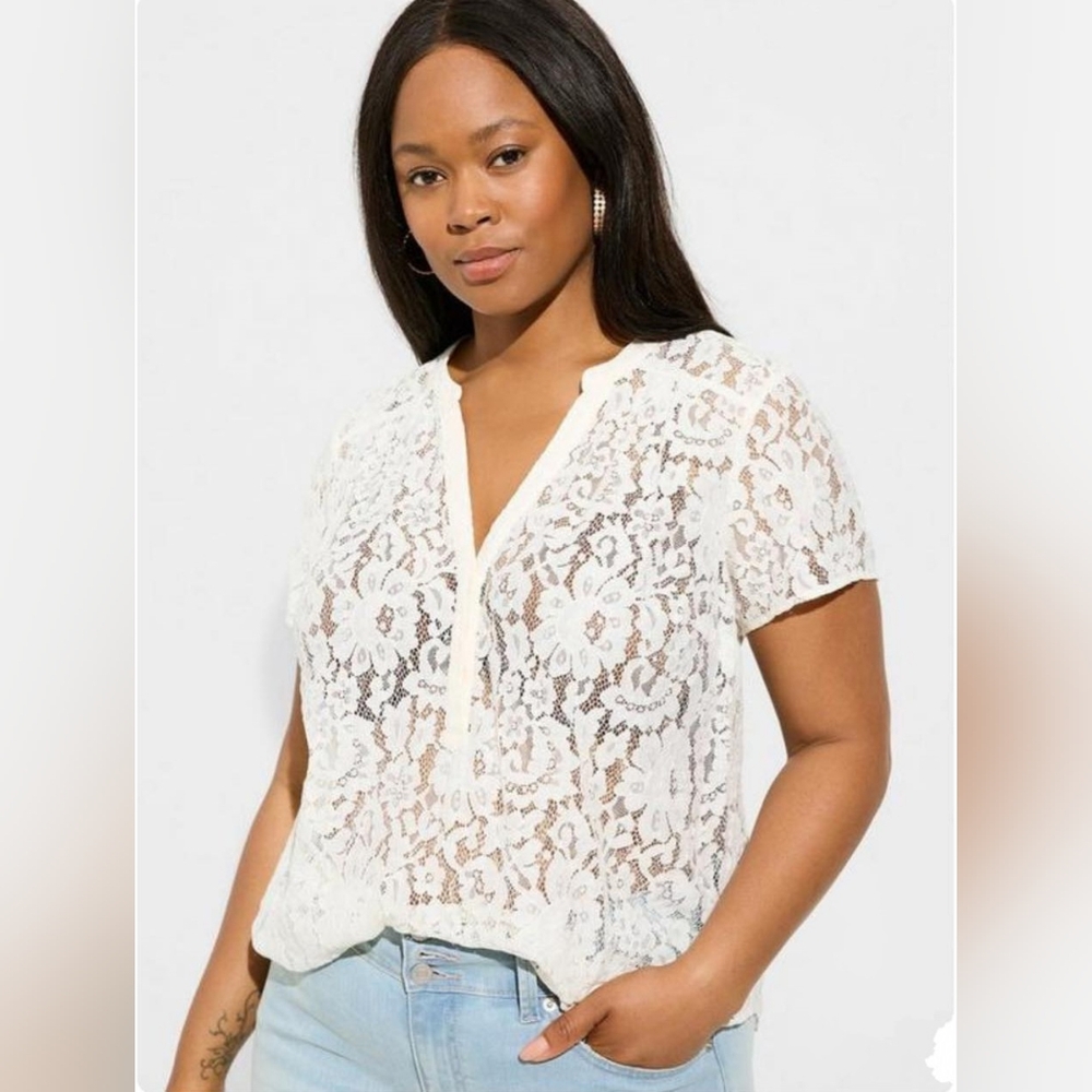 Torrid Harper Lace Short Sleeve Blouse